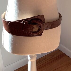 VINTAGE Brown Croc-Embossed Belt 80’s